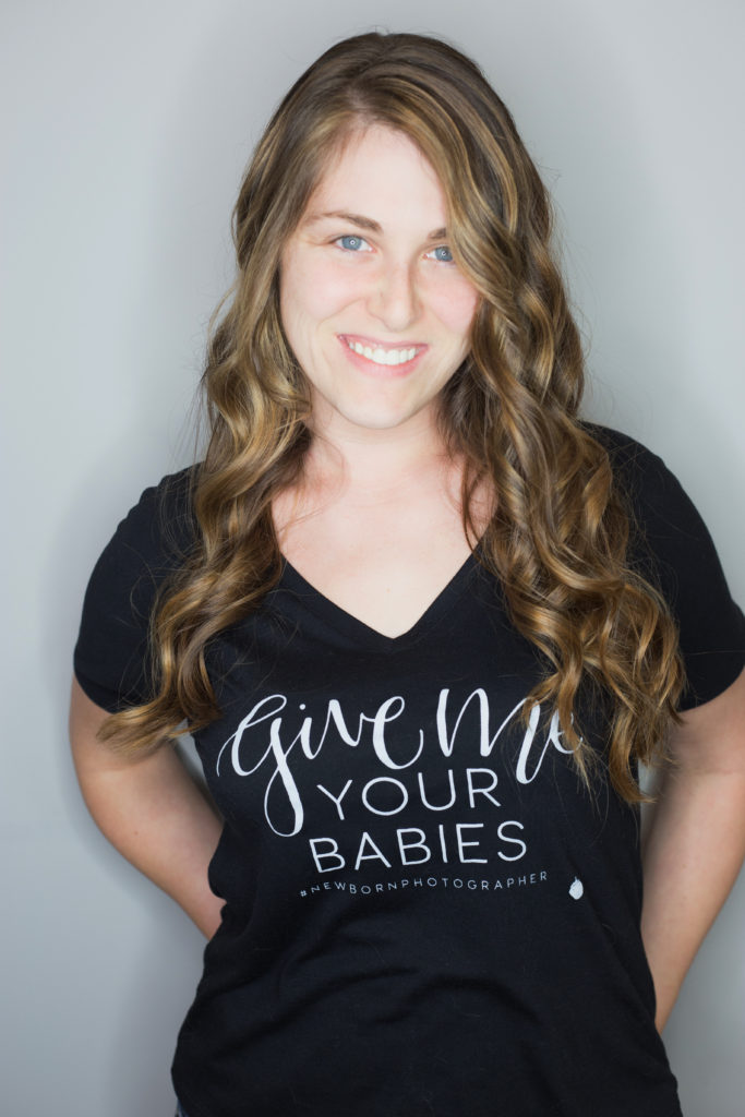 Newborn Photographer: Melissa Adams – Doula Group of Evansville